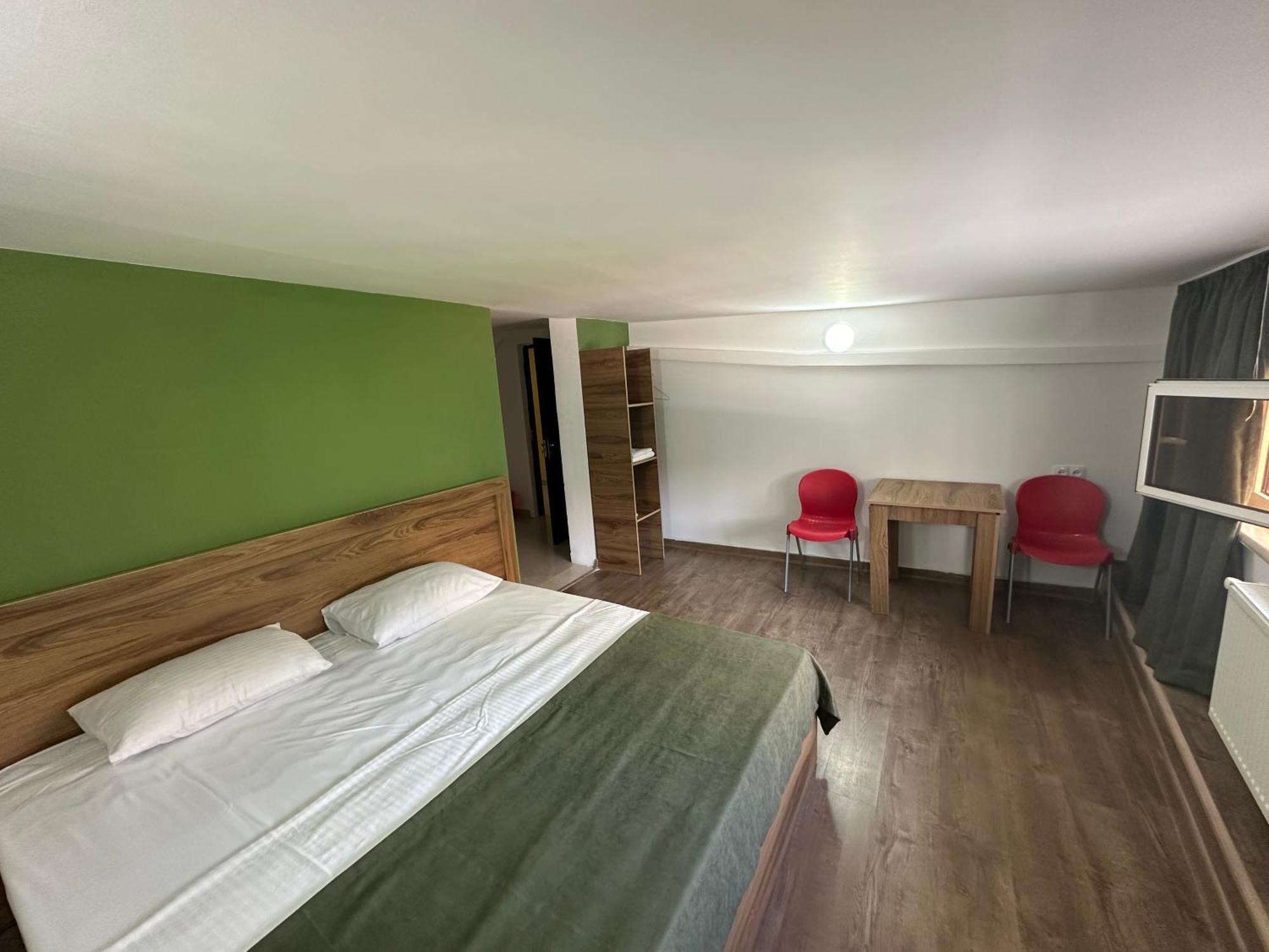 Express Hotel Erivan Exterior foto